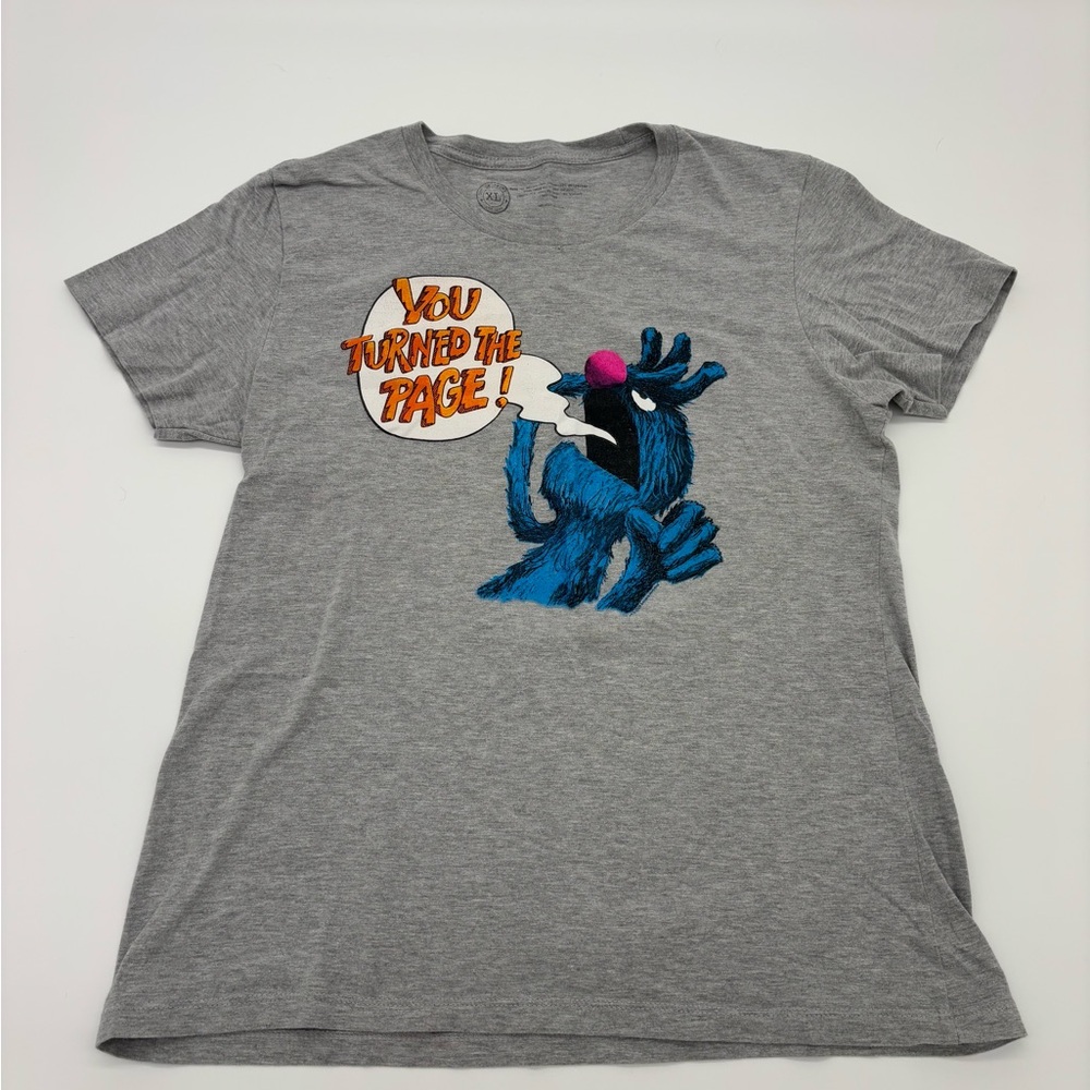 Sesame Street Grover “You Turned the Page!” T-Shirt - JR XL (Fits Like Adult Sm)